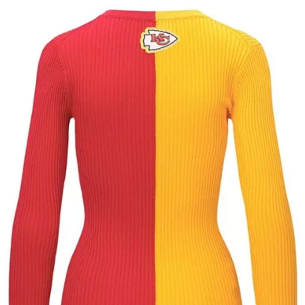 Kansas City Chiefs STAUD Women's Cargo Sweater - Gold/Red SZ M